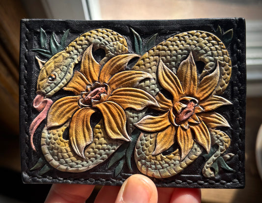 Sneaky Snake Horizontal Style Card Holder (Gold)