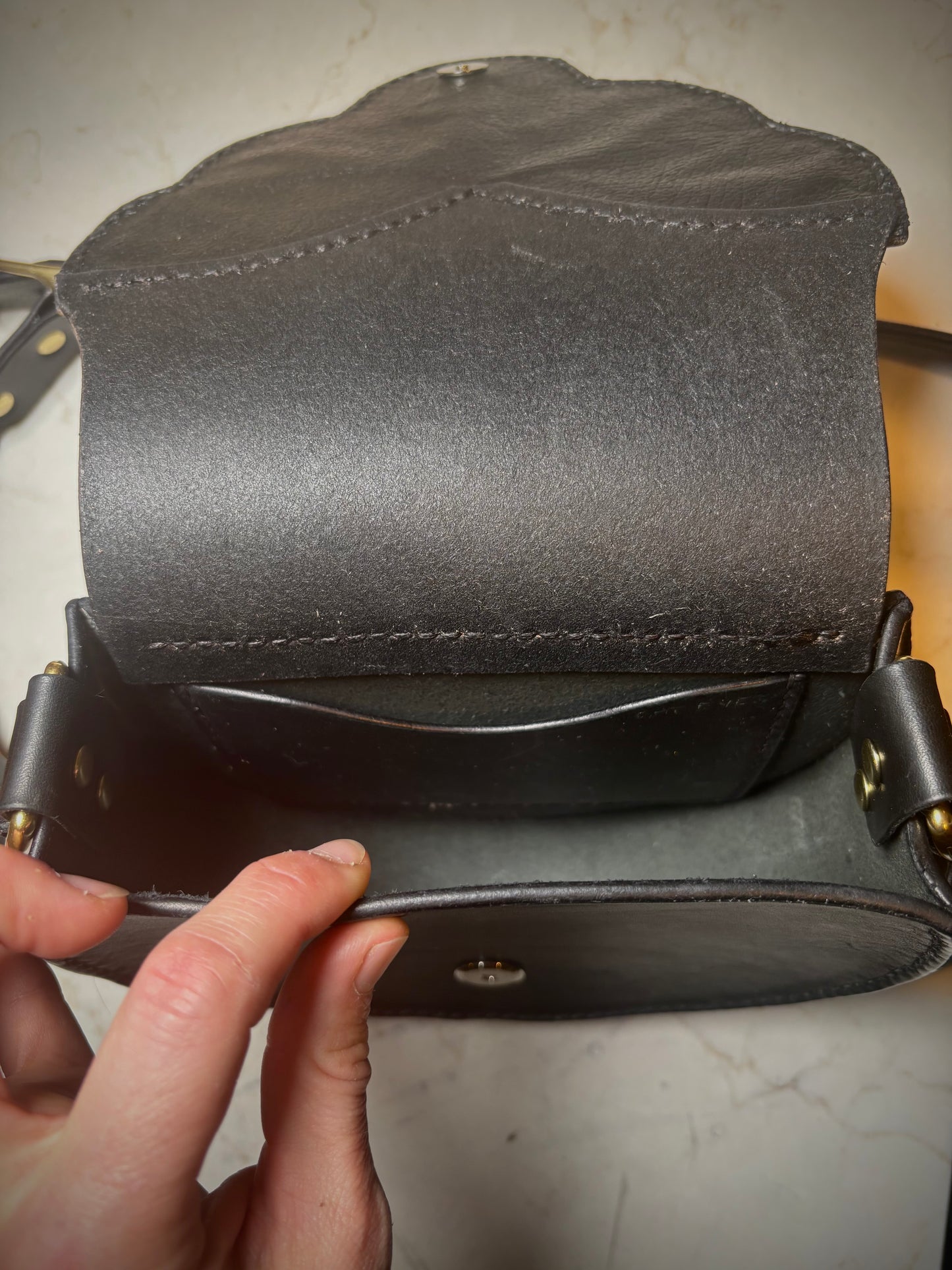 Il Silenzio Degli Innocenti Crossbody Handbag